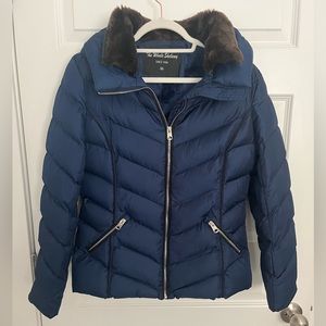 Beautiful Coat Navy from The Whale Shelang Size Medium